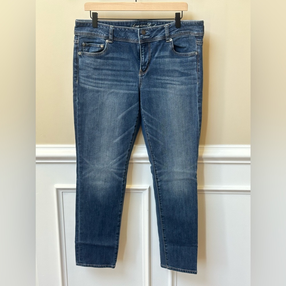 American Eagle Jean